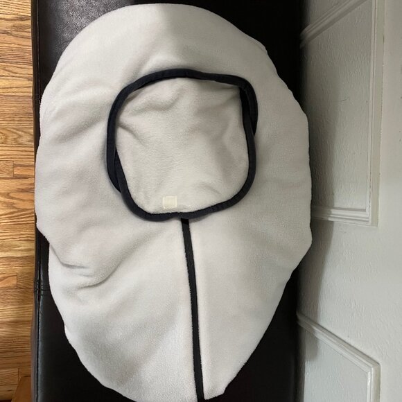 Cozy Infant Car Seat Cover - Gray Quilt - Reversible - Baby Car Seat Cover - Picture 2 of 10